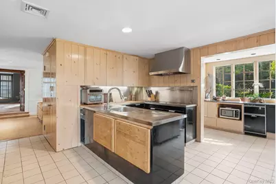 162 Kirby Lane, Rye, NY 10580 - Photo 11