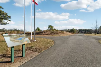 34 Greentree Court, Shirley, NY 11967 - Photo 39