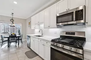 34 Greentree Ct, Shirley, NY 11967 - Photo 11