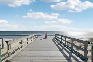 34 Greentree Ct, Shirley, NY 11967 - Photo 35