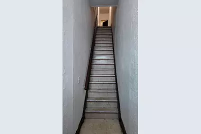 810 Jericho Turnpike #2, New Hyde Park, NY 11040 - Photo 5