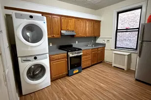 810 Jericho Tpke, New Hyde Park, NY 11040 - Photo 3