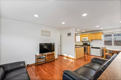 218-07 73rd Avenue #Upper, Bayside, NY 11364 - Photo 3