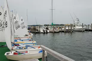 790 Oyster Ponds Ln, Orient, NY 11957 - Photo 11