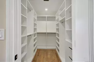 340 Doris Ave, Franklin Square, NY 11010 - Photo 41