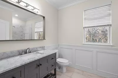 709 Breton Way, Glen Cove, NY 11542 - Photo 9