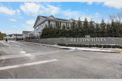 709 Breton Way, Glen Cove, NY 11542 - Photo 19