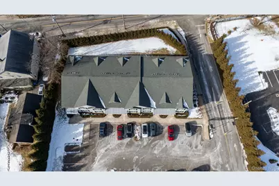 709 Breton Way, Glen Cove, NY 11542 - Photo 27