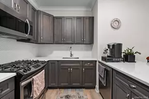 709 Breton Wy, Glen Cove, NY 11542 - Photo 7