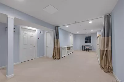 286 Spring Drive #286, East Meadow, NY 11554 - Photo 15