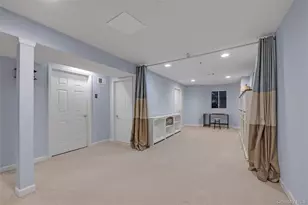 286 Spring Dr, East Meadow, NY 11554 - Photo 15