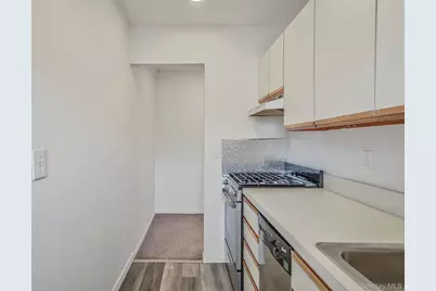 460 Old Town Road #19H, Port Jefferson Station, NY 11776 - Photo 9