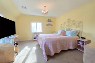 410 Greene Ave, Sayville, NY 11782 - Photo 9