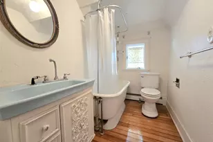 410 Greene Ave, Sayville, NY 11782 - Photo 15