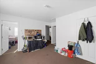 56 Park Ln, Medford, NY 11763 - Photo 5