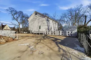 56 Park Ln, Medford, NY 11763 - Photo 15