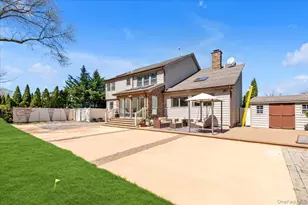 219 Carnation Dr, Farmingdale, NY 11735 - Photo 33