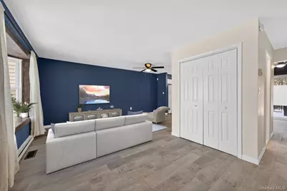 11 Deerfield Court, Rock Hill, NY 12775 - Photo 9