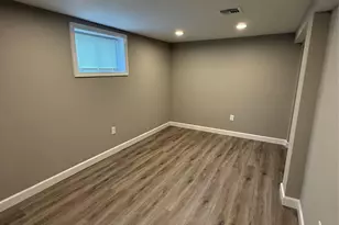 1068 Connetquot Ave, Central Islip, NY 11722 - Photo 17