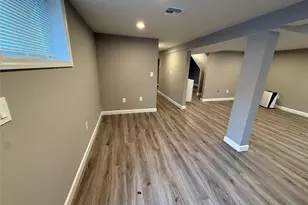 1068 Connetquot Ave, Central Islip, NY 11722 - Photo 21