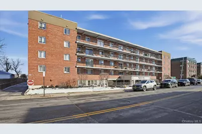 200 Atlantic Avenue #226, Lynbrook, NY 11563 - Photo 3