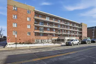 200 Atlantic Ave, Lynbrook, NY 11563 - Photo 3