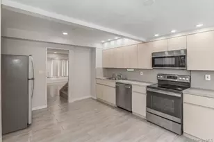 2287 7th St, East Meadow, NY 11554 - Photo 9