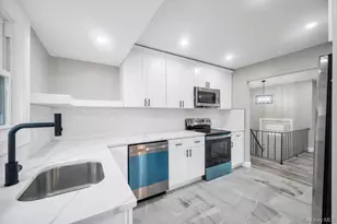 3004 New London Ave, Medford, NY 11763 - Photo 13