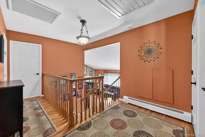 18 Hill Lane, Smithtown, NY 11787 - Photo 17