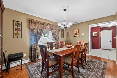 18 Hill Lane, Smithtown, NY 11787 - Photo 15