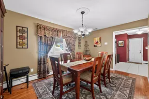 18 Hill Ln, Smithtown, NY 11787 - Photo 15