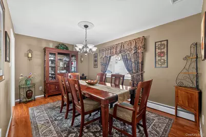 18 Hill Lane, Smithtown, NY 11787 - Photo 29