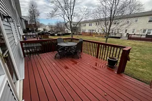 105 Finch Ln, Islip, NY 11751 - Photo 17