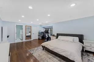 17 Windsor Gate Dr, North Hills, NY 11040 - Photo 11