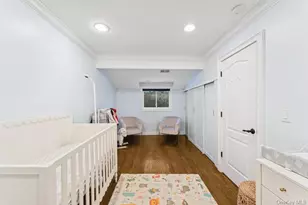 17 Windsor Gate Dr, North Hills, NY 11040 - Photo 17