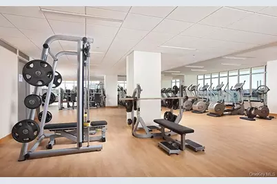 4028 College Point Boulevard #805, Flushing, NY 11354 - Photo 17