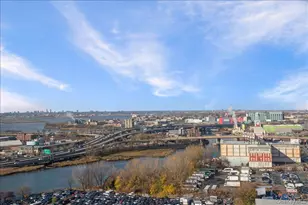 4026 College Point Blvd, Flushing, NY 11354 - Photo 11