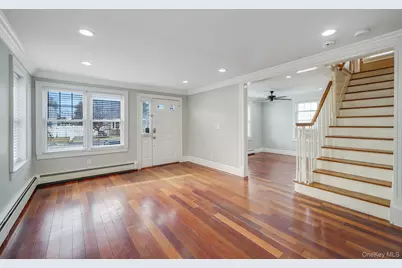 191 Smith Avenue, Islip, NY 11751 - Photo 3