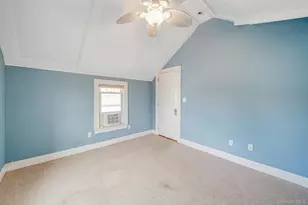 191 Smith Ave, Islip, NY 11751 - Photo 21