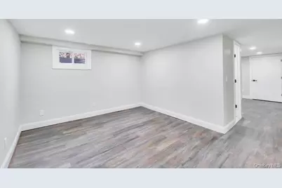 46 Ellen Place, Kings Park, NY 11754 - Photo 29