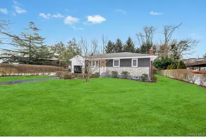 46 Ellen Place, Kings Park, NY 11754 - Photo 3