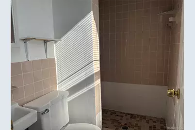 49 Fifth Street #8, New Rochelle, NY 10801 - Photo 7