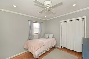 18 Vassar Ln, Hicksville, NY 11801 - Photo 17