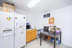 25-26 Bayside Ln, Bayside, NY 11358 - Photo 11