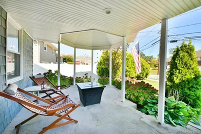 3 Berryhill Lane, Bethpage, NY 11714 - Photo 3