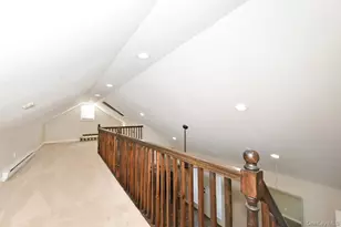 3 Berry Hill Ln, Bethpage, NY 11714 - Photo 21