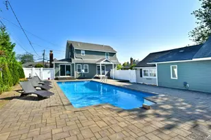 3 Berry Hill Ln, Bethpage, NY 11714 - Photo 33