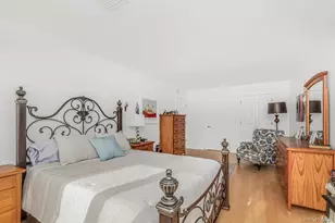 1490 Outlook Ave, Bronx, NY 10465 - Photo 9