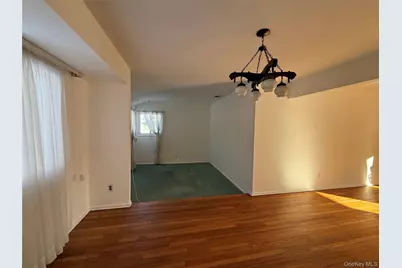 9 Hayrick Lane, Commack, NY 11725 - Photo 5