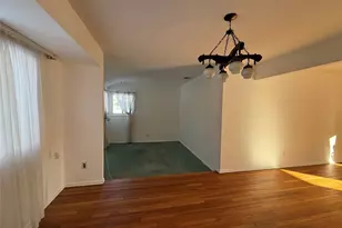 9 Hayrick Ln, Commack, NY 11725 - Photo 5